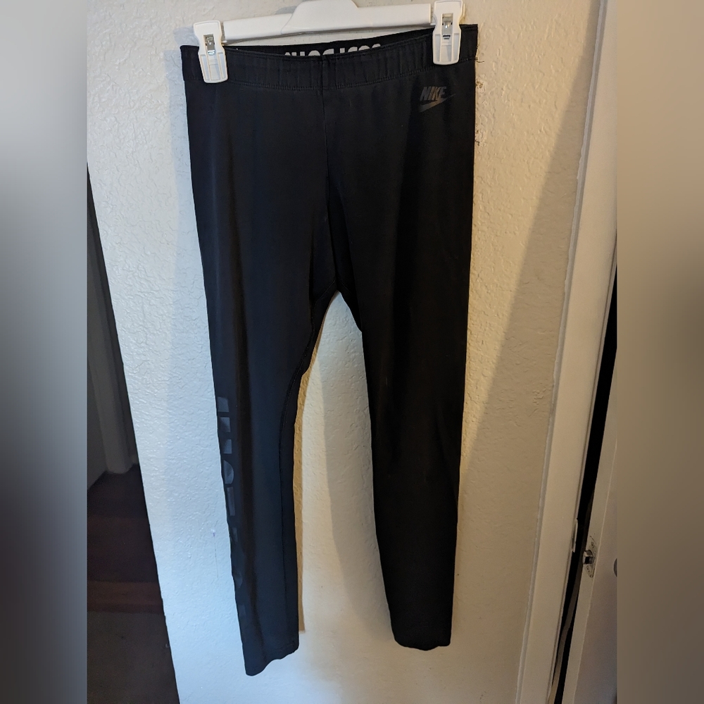 Nike leggings